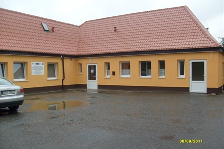 Ośrodek Zdrowia w Dębnicy Kaszubskiej